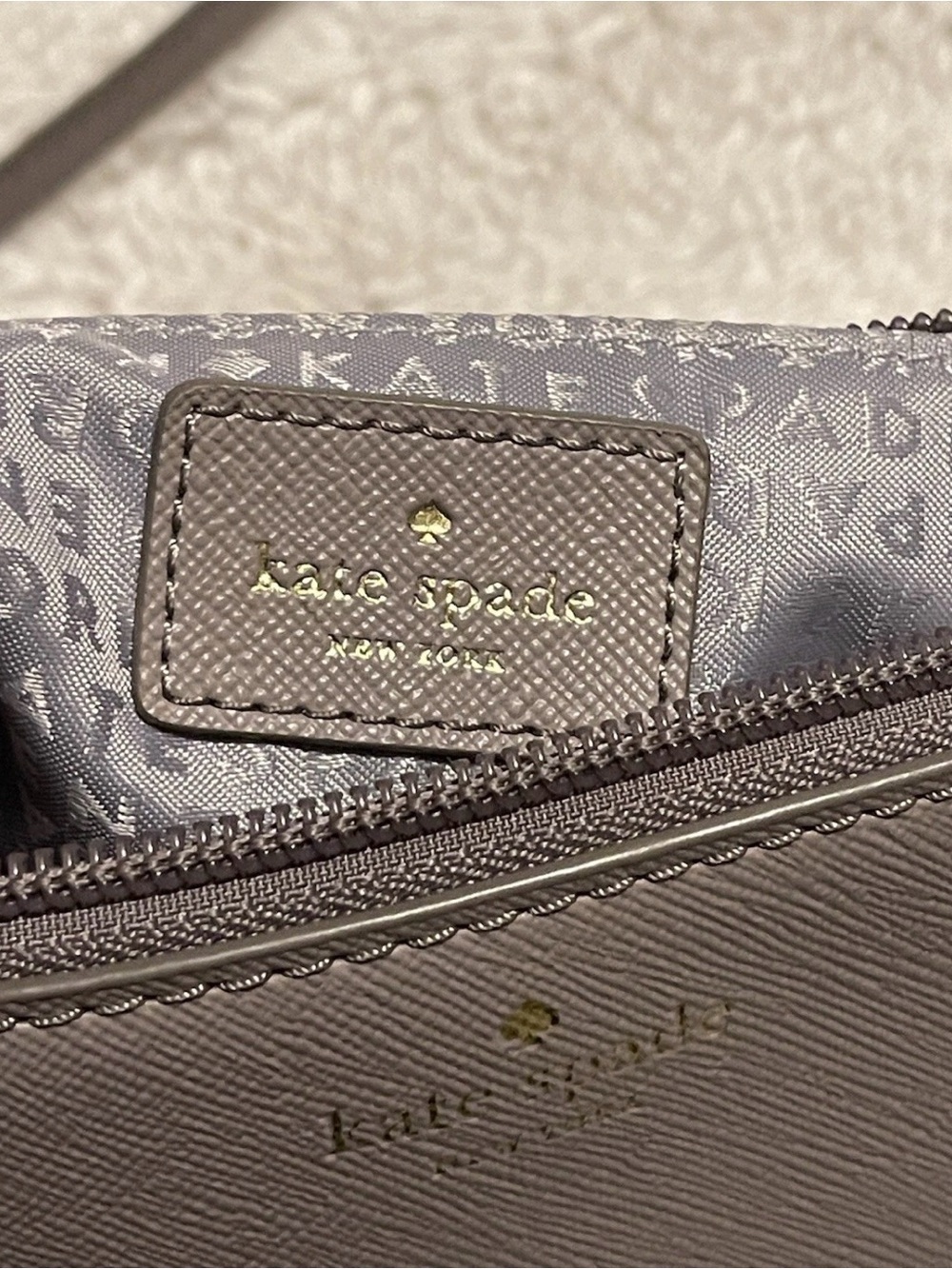 Kate Spade New York Greta Glitter court crossbody bag/grey! NWOT - Picture 13 of 14